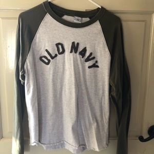 Old Navy size S for men, fits an M for women.